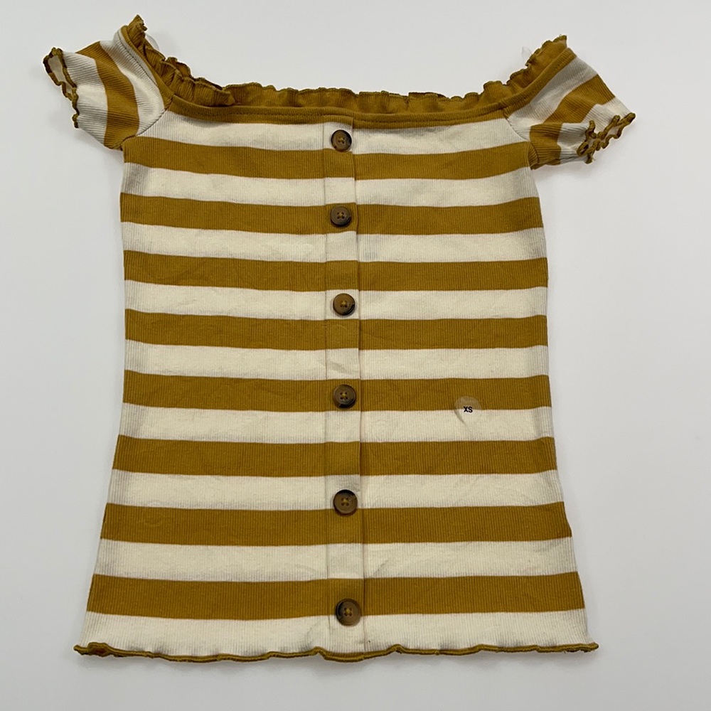 Seriously Soft Cropped Aeropostale Size: XS Color: Yellow and white
